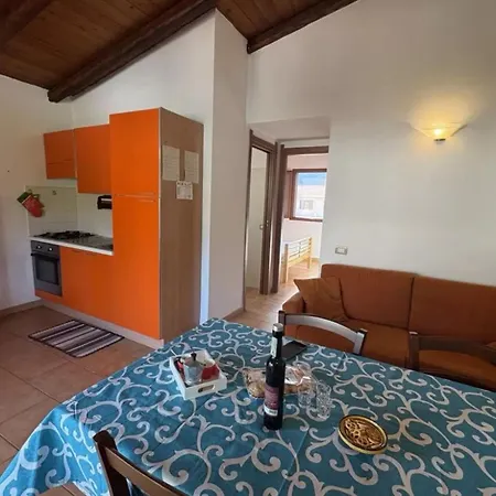 דירה Relaxing Flat With Shared Pool In Viddalba