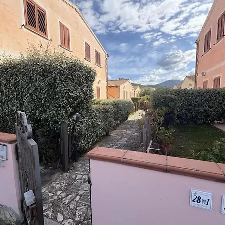Relaxing Flat With Shared Pool In Viddalba *